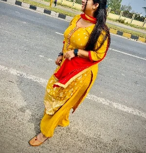 Russian Escort Service in Noida